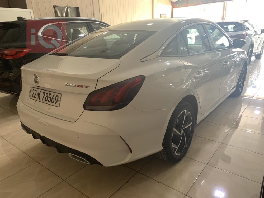MG GT